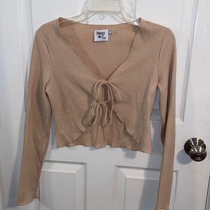 Long sleeve tie crop